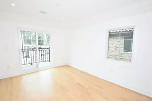 38-36 215St, Bayside, NY 11361 - Photo 12