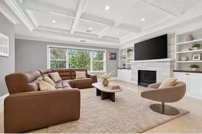 116 Valley Avenue, Locust Valley, NY 11560 - Photo 16