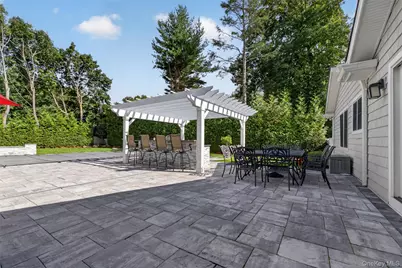116 Valley Avenue, Locust Valley, NY 11560 - Photo 40