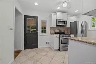 40 Newkirk Rd, Yonkers, NY 10710 - Photo 8