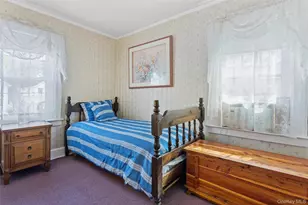 93-27 207th St, Queens Village, NY 11428 - Photo 12