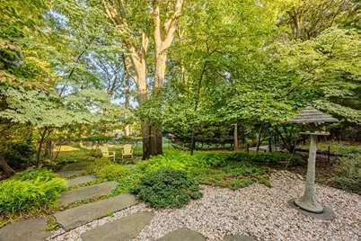 55 Rockledge Path, Port Jefferson, NY 11777 - Photo 34