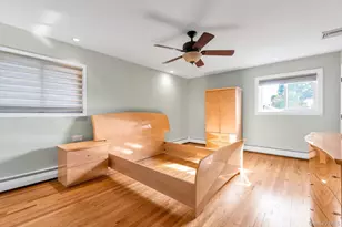 3 Lesley Dr, Syosset, NY 11791 - Photo 16