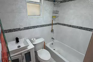 5 Matthews Pl, Brooklyn, NY 11236 - Photo 10