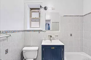 48-20 44th St, Sunnyside, NY 11104 - Photo 8