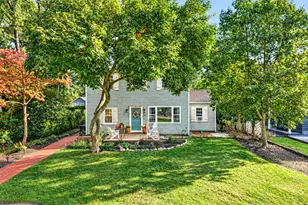 14 Waterview Dr, Sound Beach, NY 11789 - Photo 36