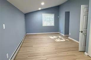 81 University Heights Dr, Stony Brook, NY 11790 - Photo 8