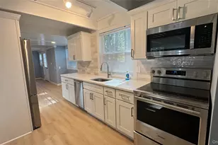 81 University Heights Dr, Stony Brook, NY 11790 - Photo 2