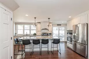 153 Montrose Dr, Port Jefferson Station, NY 11776 - Photo 14