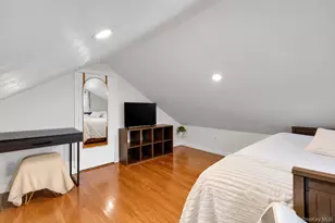 45 Matthews Ave, West Babylon, NY 11704 - Photo 12