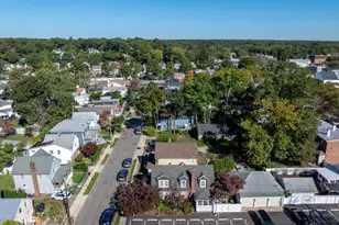 55 Columbia St, Farmingdale, NY 11735 - Photo 20