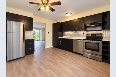 2 Fortune Road W #2A, Middletown, NY 10941 - Photo 6