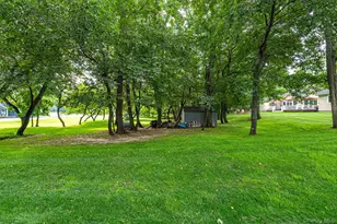 11 Valentine Rd, Shoreham, NY 11786 - Photo 30