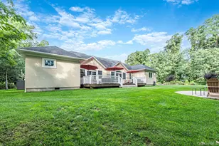 11 Valentine Rd, Shoreham, NY 11786 - Photo 36