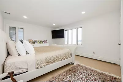 167 Lagoon Drive E, Long Beach, NY 11561 - Photo 28