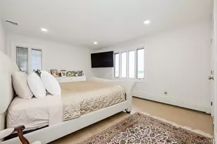 167 Lagoon Dr E, Long Beach, NY 11561 - Photo 28