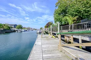 167 Lagoon Dr E, Long Beach, NY 11561 - Photo 40