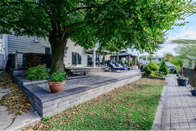167 Lagoon Drive E, Long Beach, NY 11561 - Photo 36