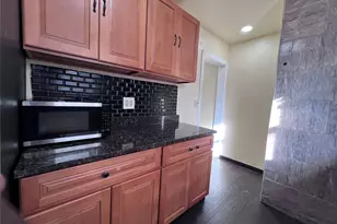 130-18 228th St, Springfield Gardens, NY 11413 - Photo 12