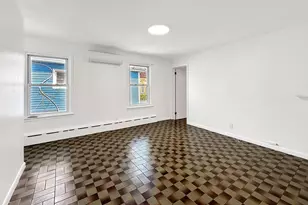104 Waring Pl, Yonkers, NY 10703 - Photo 10