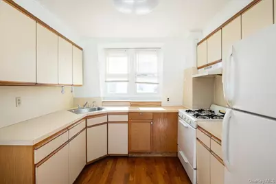 14811 10th Avenue, Whitestone, NY 11357 - Photo 22