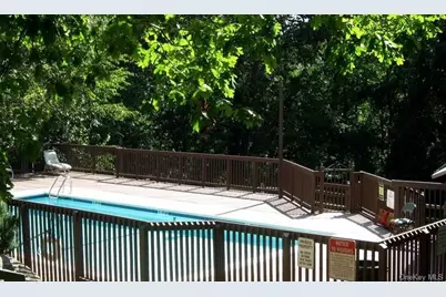 16 Top Of The Ridge #A13, Mamaroneck, NY 10543 - Photo 20