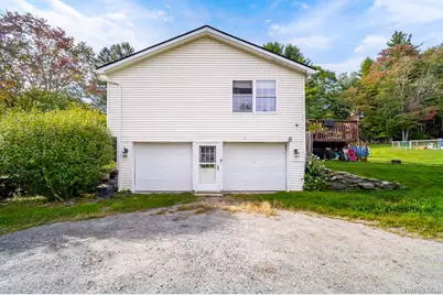 618 Hasbrouck Road, Woodbourne, NY 12788 - Photo 4
