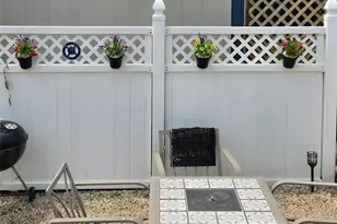 106 Shore Dr E, Amagansett, NY 11930 - Photo 18