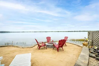 106 Shore Drive E, Amagansett, NY 11930 - Photo 14