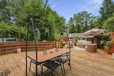 164 Woodland Avenue, Pearl River, NY 10965 - Photo 32