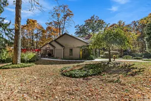 4 Valley Trail, Croton on Hudson, NY 10520 - Photo 2
