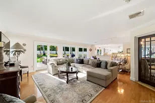 2 White Cap Ct, Lloyd Harbor, NY 11743 - Photo 8