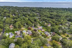 67 Wakeman Rd, Hampton Bays, NY 11946 - Photo 18