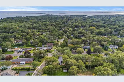 67 Wakeman Road, Hampton Bays, NY 11946 - Photo 26