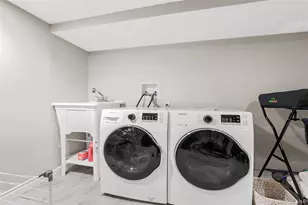 45-20 156th St, Flushing, NY 11355 - Photo 16
