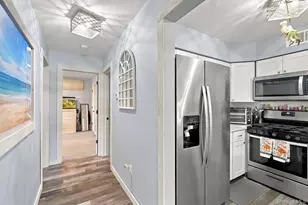 100 Fairview Cir, Middle Island, NY 11953 - Photo 14