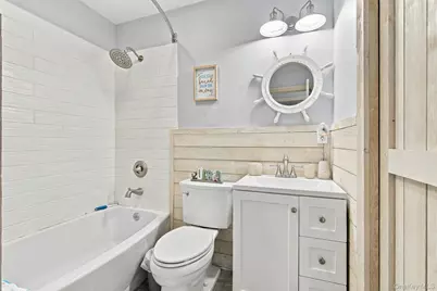 100 Fairview Circle, Middle Island, NY 11953 - Photo 24
