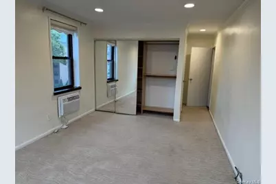 3 Birchwood Court #4M, Mineola, NY 11501 - Photo 8