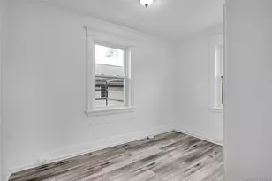 127 Maple Ave, Rye, NY 10580 - Photo 12