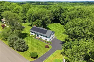 15 Watergate Dr, Amawalk, NY 10501 - Photo 2