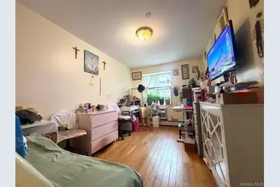 3506 Leavitt Street #5H, Flushing, NY 11354 - Photo 4