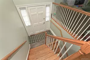 245 N Fulton Ave, Lindenhurst, NY 11757 - Photo 12