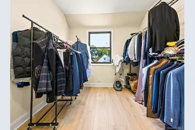 65-15 183rd Street, Fresh Meadows, NY 11365 - Photo 10