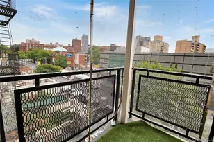 41-25 Kissena Blvd, Flushing, NY 11355 - Photo 10