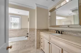 38 Newkirk Ave, East Rockaway, NY 11518 - Photo 12