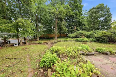 258 McLean Avenue, Yonkers, NY 10705 - Photo 32