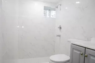 105-48 89th St, Ozone Park, NY 11417 - Photo 18