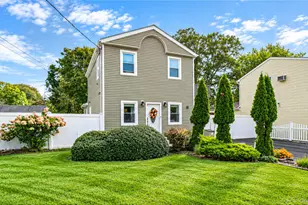 73 Lynbrook Dr, Mastic Beach, NY 11951 - Photo 4