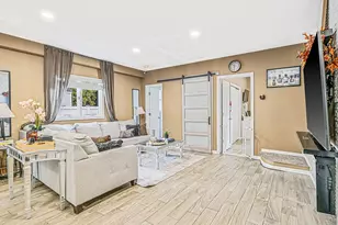 73 Lynbrook Dr, Mastic Beach, NY 11951 - Photo 14