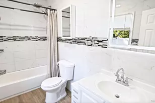 73 Lynbrook Dr, Mastic Beach, NY 11951 - Photo 20